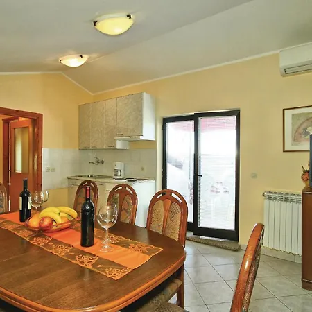 Διαμέρισμα 3 Bedroom In *